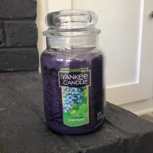 NEW! Vineyard Yankee Candle - retired scent